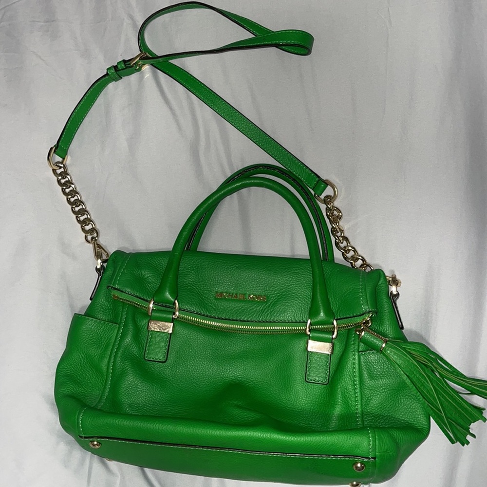 MK Authentic MK Michael Kors leather Sholder Bag Medium-Green